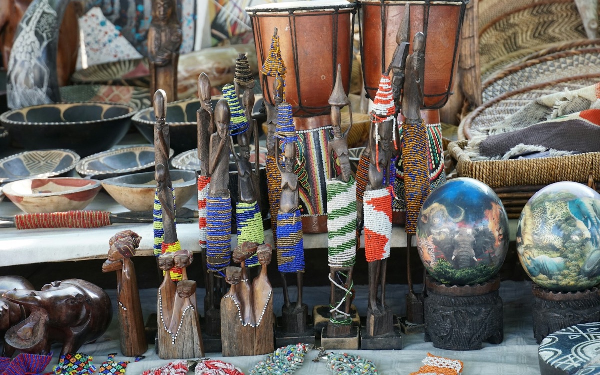 Foto bij Kunstmarkt of makerfair met favorietenkaart