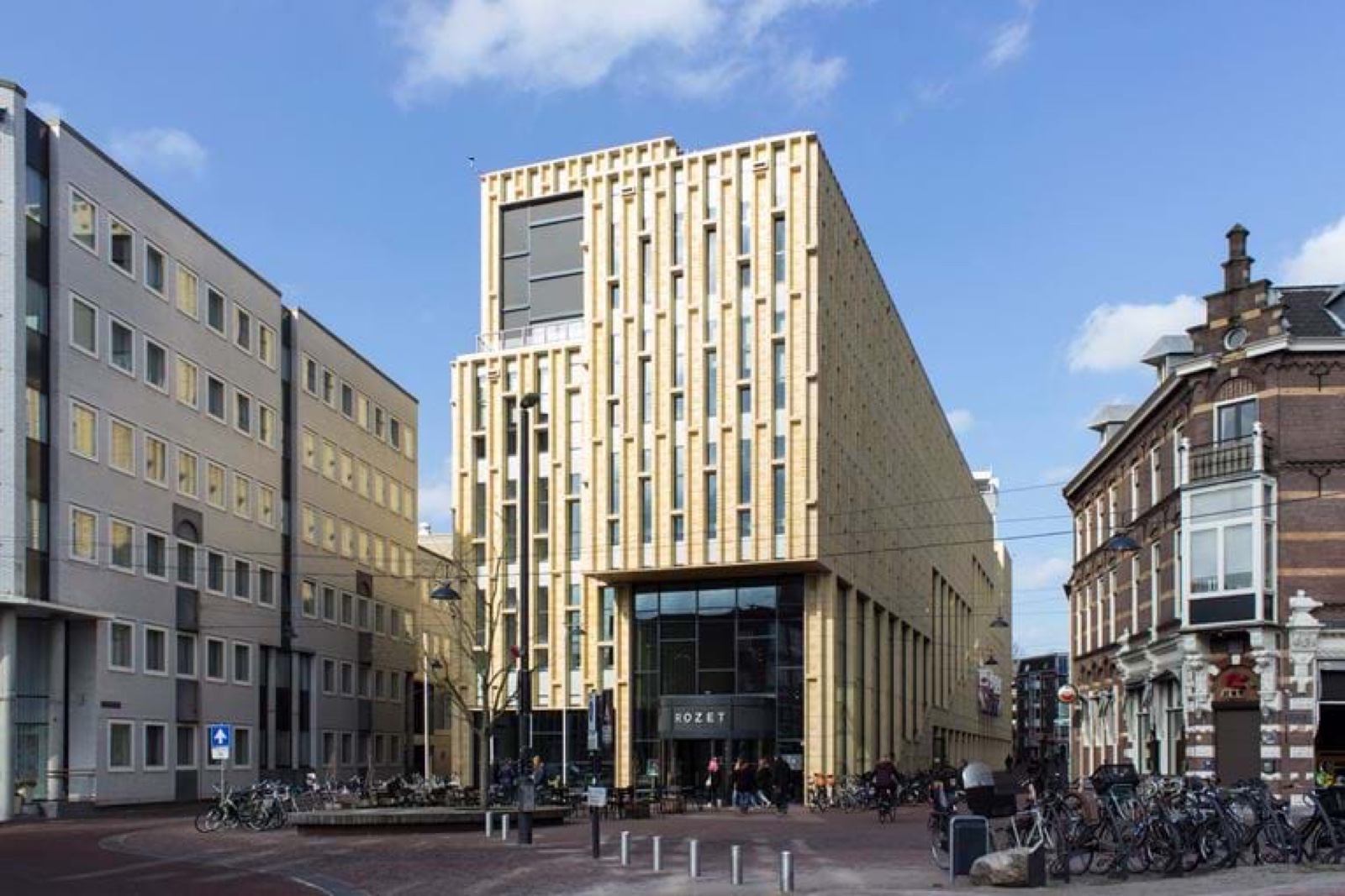 Foto bij Rozet Arnhem