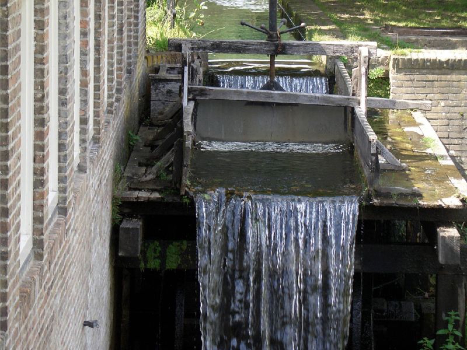 Foto bij Watermuseum waterwandeling Arnhem