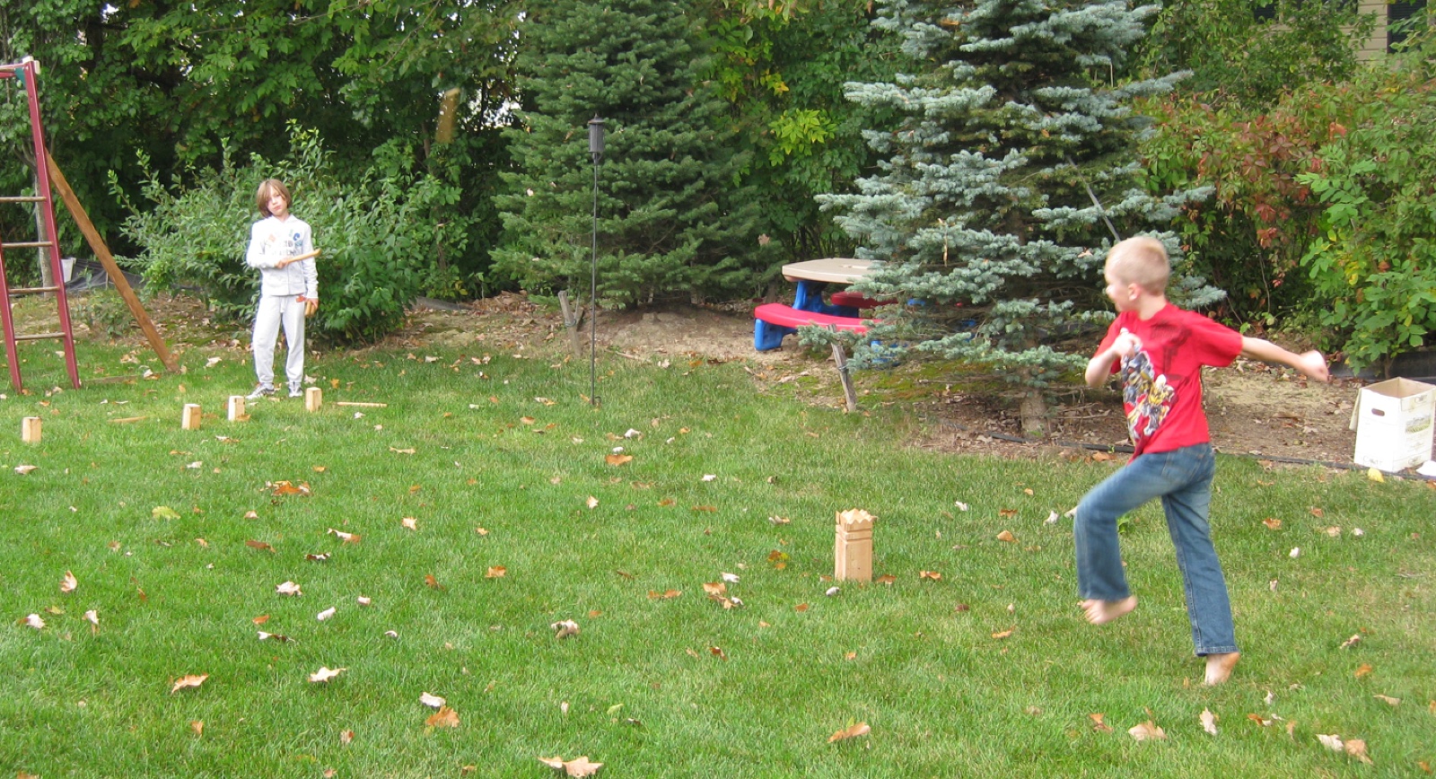 Foto bij Kubb / frisbee / spikeball
