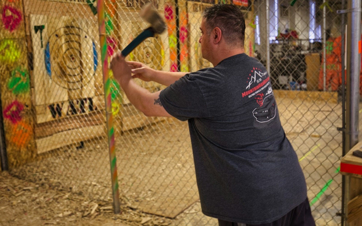 Foto bij Bijlwerpen, archery tag of schietspel