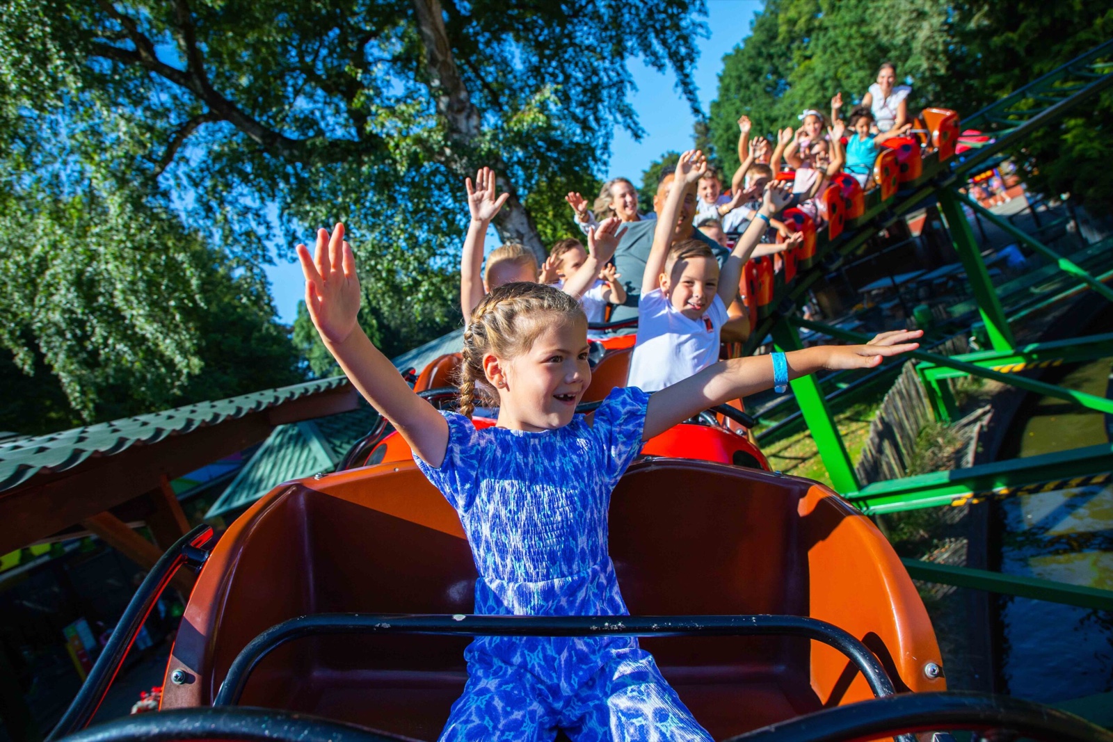 Foto bij Pretpark Tivoli Berg en Dal